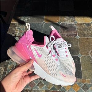 Nike Air270 Pink and White Sneakers SOLD